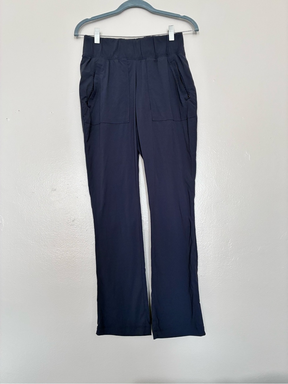 Columbia Sportswear Women's Navy Blue High Rise Straight Leg Pants